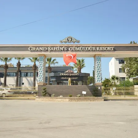 Grand Sahins Gumuldur Hotel