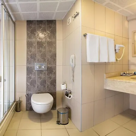 Grand Sahins Gumuldur Hotel Izmir