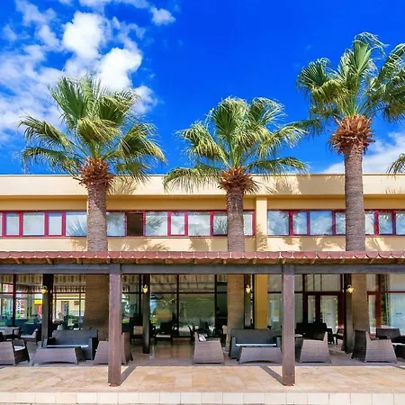 Grand Sahins Gumuldur Hotel
