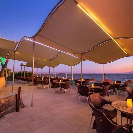 Grand Sahins Gumuldur Hotel